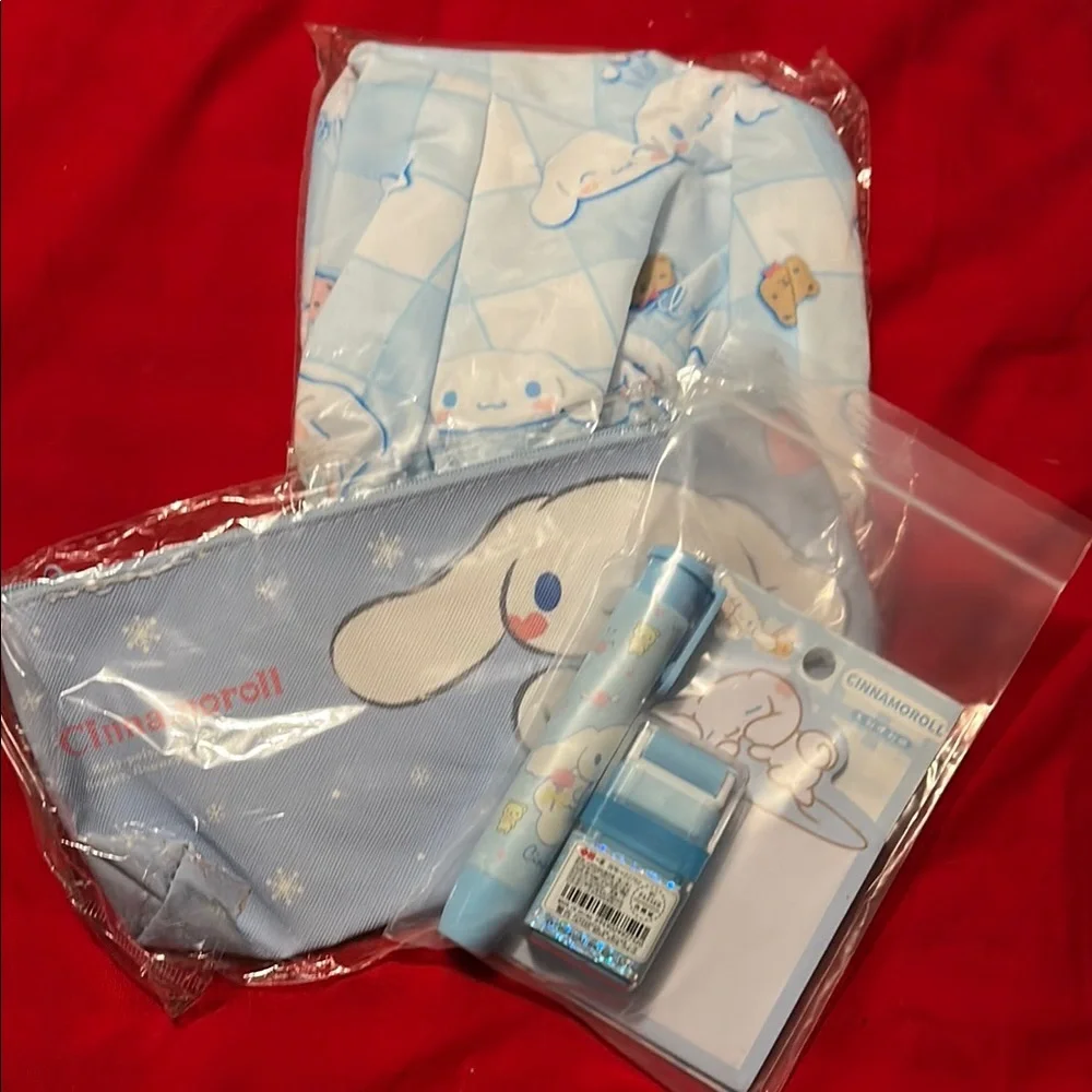 Cinnamoroll Stationery and Pouch Set